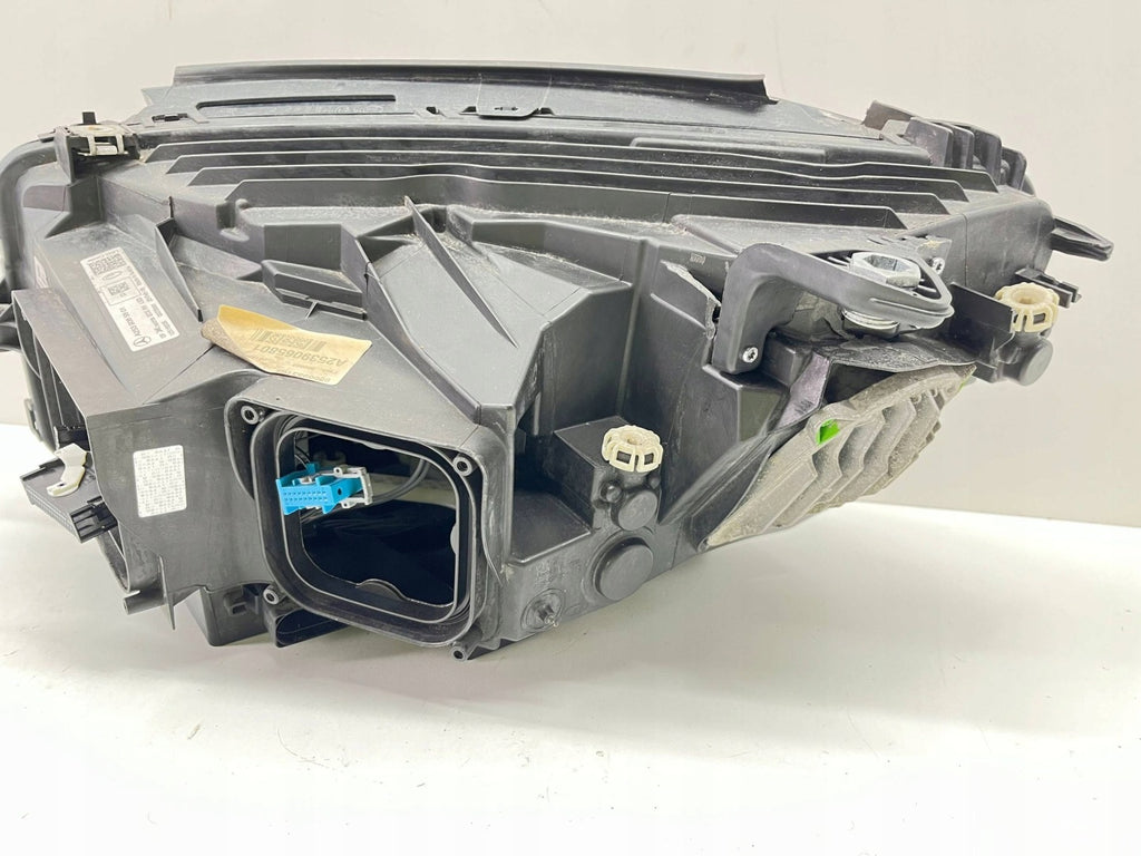 Frontscheinwerfer Mercedes-Benz Glc X253 A2539065801 Rechts Headlight SCH2220341117si