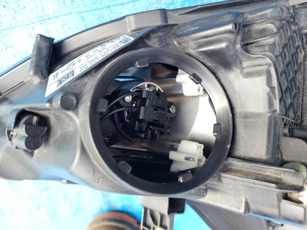 Frontscheinwerfer Opel Corsa E TL793389777 39108223-4155 39108223 Rechts SCH1008845256tr