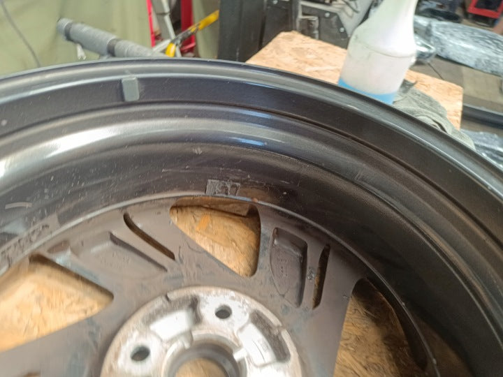 1x Alufelge 16 Zoll 6.0" 5x114.3 50ET Glanz Graphit 5291000200 Hyundai Bayon Mg FEL8061633643vi