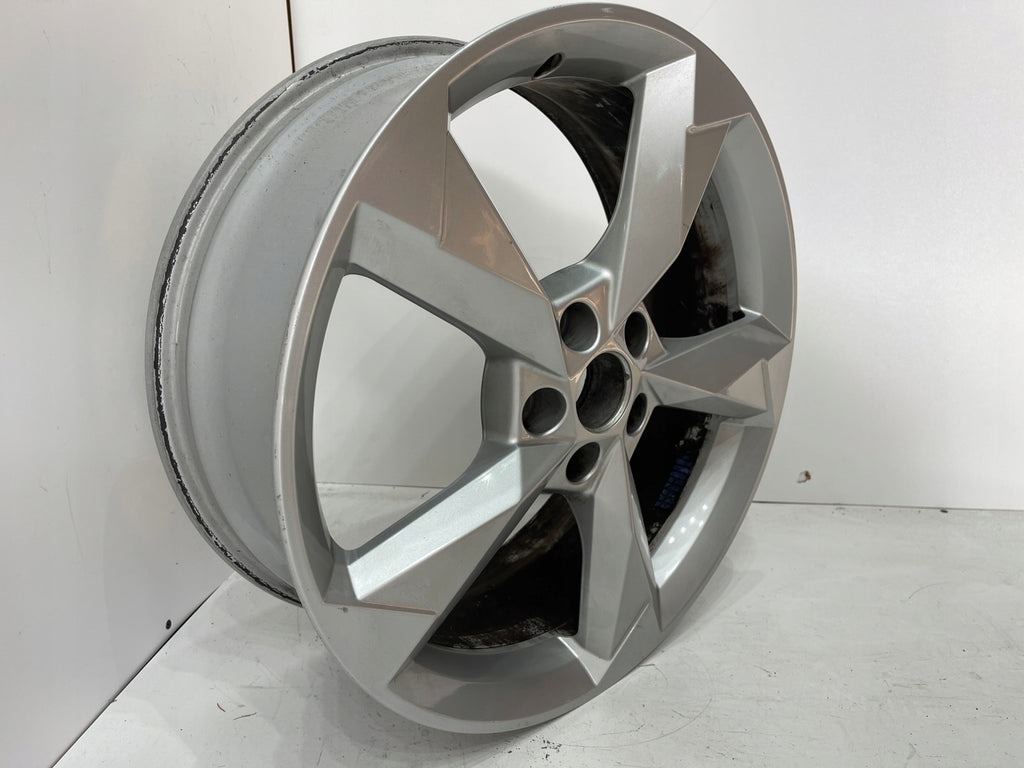 1x Alufelge 19 Zoll 7.0" 5x112 83A601025N Audi Q3 Rim Wheel