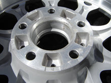 Load image into Gallery viewer, 1x Alufelge 17 Zoll 8.0" 5x120 20ET Glanz Silber 6756231 BMW Rim Wheel FEL4350172098ay