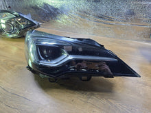 Laden Sie das Bild in den Galerie-Viewer, Frontscheinwerfer Opel Astra K 39218026 Rechts Scheinwerfer Headlight SCH5961682798cp