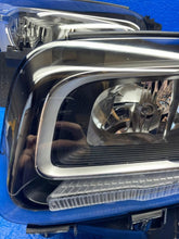 Laden Sie das Bild in den Galerie-Viewer, Frontscheinwerfer Mercedes-Benz Glb A2479062400 A2479062300 Ein Satz Headlight SCH4644920563kq