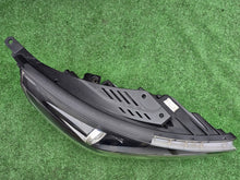 Laden Sie das Bild in den Galerie-Viewer, Frontscheinwerfer Hyundai I30 III 92102-G4XXX 92102-S0XXX Rechts Headlight SCH2726222185ur