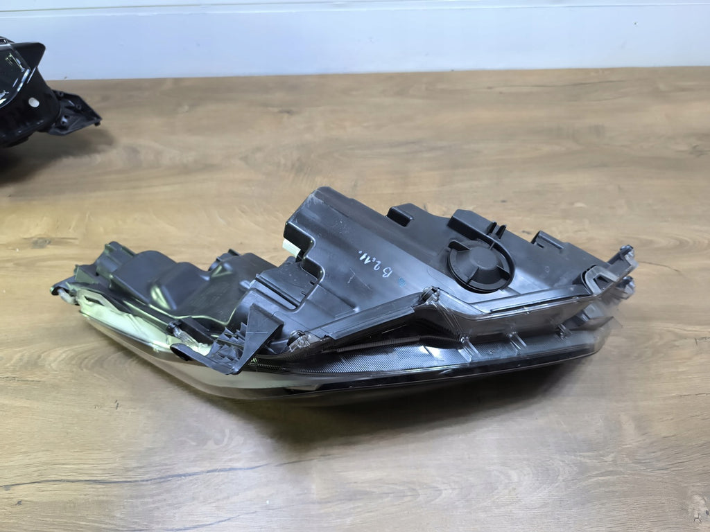 Frontscheinwerfer Toyota 4 Yaris LED Links Scheinwerfer Headlight