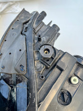 Load image into Gallery viewer, Frontscheinwerfer Skoda Superb I 3P1941016 LED Rechts Scheinwerfer Headlight SCH2994821458xw
