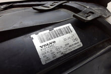 Laden Sie das Bild in den Galerie-Viewer, Frontscheinwerfer Volvo Xc70 V70 II 31214347 Xenon Ein Stück (Rechts oder Links)