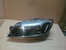 Laden Sie das Bild in den Galerie-Viewer, Frontscheinwerfer Skoda Superb III 3V1941015B Links Scheinwerfer Headlight