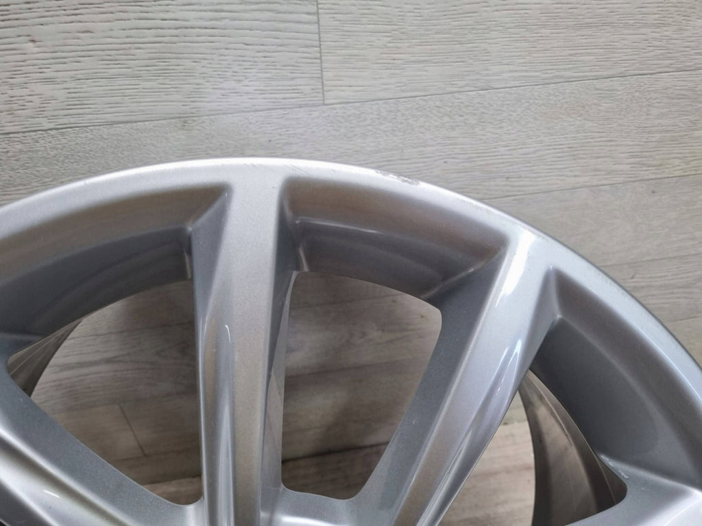 1x Alufelge 17 Zoll 8J0601025BE Audi Tt Rim Wheel FEL1714441880va