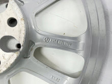Laden Sie das Bild in den Galerie-Viewer, 4x Alufelge 17 Zoll 6.5" 5x112 38ET Glanz Silber A1564011700 Mercedes-Benz Gla FEL3715964655iy