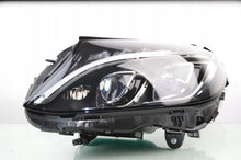 Laden Sie das Bild in den Galerie-Viewer, Frontscheinwerfer Mercedes-Benz W205 A2059069304 LED Rechts oder Links SCH8822294724kx