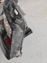 Laden Sie das Bild in den Galerie-Viewer, Frontscheinwerfer Renault Master I 260607867R LED Ein Stück (Rechts oder Links) SCH9697194305jx