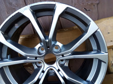 Laden Sie das Bild in den Galerie-Viewer, 1x Alufelge 17 Zoll 7.5&quot; 5x120 30ET 6883518 Bmw Rim Wheel