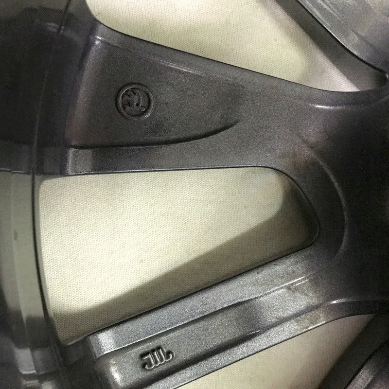 1x Alufelge 17 Zoll 7.0" 5x100 46ET 5JJ601025G Skoda Rim Wheel