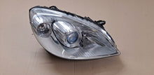 Laden Sie das Bild in den Galerie-Viewer, Frontscheinwerfer Mercedes-Benz W245 SJUW72I27281KQK Rechts Headlight SCH2681984577vm