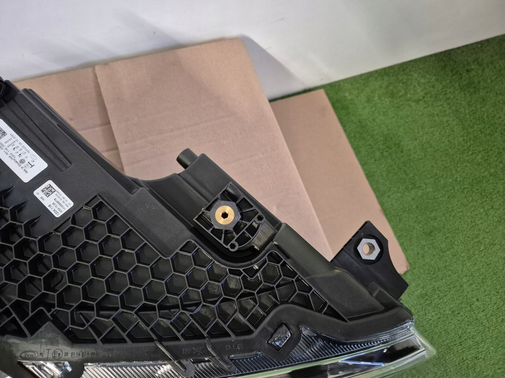 Frontscheinwerfer VW Caddy 2K8941035AJ 2K8941036AJ Full LED Ein Satz Headlight SCH5103668463zn