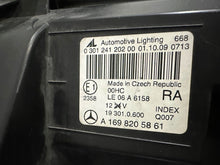 Load image into Gallery viewer, Frontscheinwerfer Mercedes-Benz W169 A1698205861 Rechts Scheinwerfer Headlight SCH8293588855dc