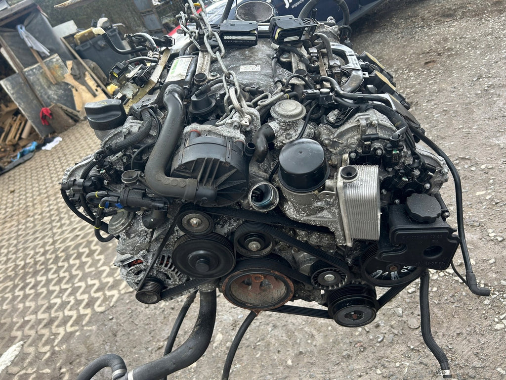 Motor Mercedes-Benz W211 W204 272922 2.5 204PS 150kW 125TKm 2008 Benzin Komplett