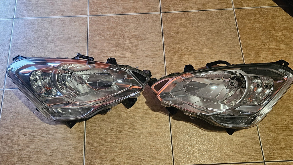 Frontscheinwerfer Citroën Berlingo Ein Stück (Rechts oder Links) Headlight