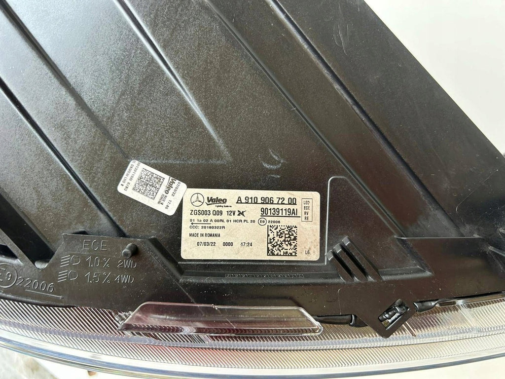 Frontscheinwerfer Mercedes-Benz Sprinter A9109067200 Rechts Headlight SCH7077757055gb
