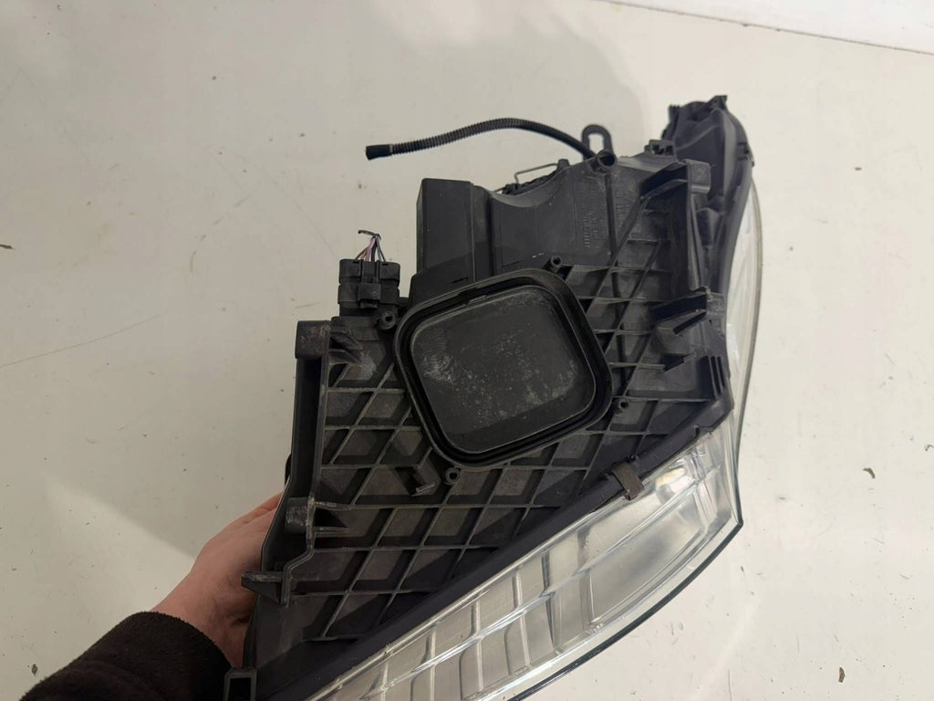 Frontscheinwerfer Renault Megane III 260100017R Rechts Scheinwerfer Headlight SCH9350684146jb