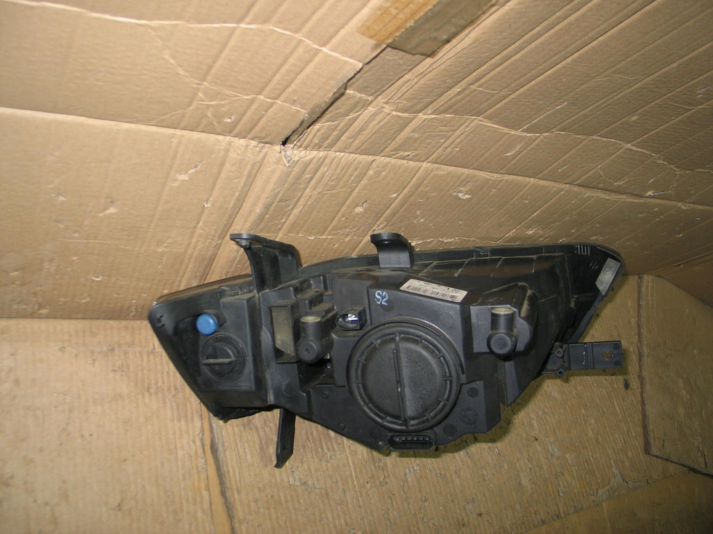 Frontscheinwerfer Mitsubishi Colt VI 8301B179 Links Scheinwerfer Headlight