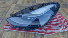 Load image into Gallery viewer, Frontscheinwerfer Tesla Model 3 5yj3 5yjy 1514952-20-E Full LED Links Headlight SCH5310413709ij