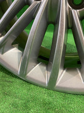 Laden Sie das Bild in den Galerie-Viewer, 1x Alufelge 17 Zoll 7.0&quot; 5x114.3 50ET 52910-J9200 Hyundai Kona Rim Wheel