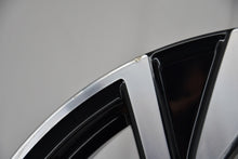 Load image into Gallery viewer, 1x Alufelge 20 Zoll 8.0" 5x114.3 40ET Glanz 6UA6A Nissan I Rim Wheel FEL3310354951cc