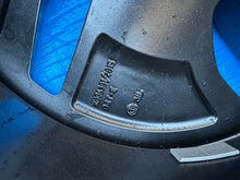 Load image into Gallery viewer, 1x Alufelge 19 Zoll 8.0" 5x112 11A601025M VW Id.4 Rim Wheel FEL1901980039ed