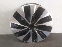 Load image into Gallery viewer, 1x Alufelge 15 Zoll 5.5&quot; 5x100 38ET 6C0601025C VW Polo Rim Wheel