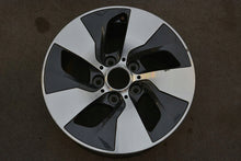 Load image into Gallery viewer, 1x Alufelge 16 Zoll 7.0&quot; 5x120 40ET Glanz 6868392 BMW 1 Rim Wheel