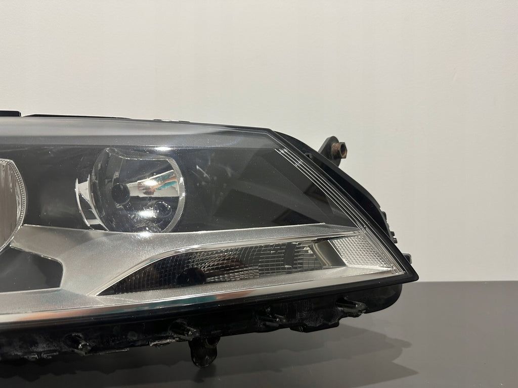 Frontscheinwerfer VW Passat B7 3AB941006 Rechts Scheinwerfer Headlight