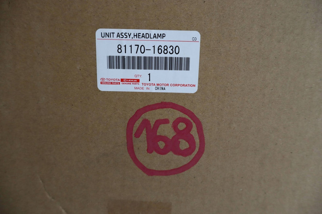 Frontscheinwerfer Toyota Corolla 81170-16830 Links Scheinwerfer Headlight SCH5102873663xo