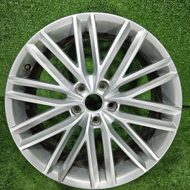 1x Alufelge 18 Zoll 7.0