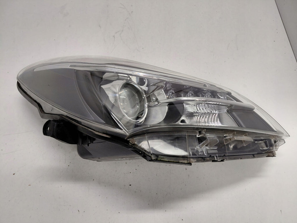 Frontscheinwerfer Toyota Yaris Rechts Scheinwerfer Headlight SCH7707358033ax