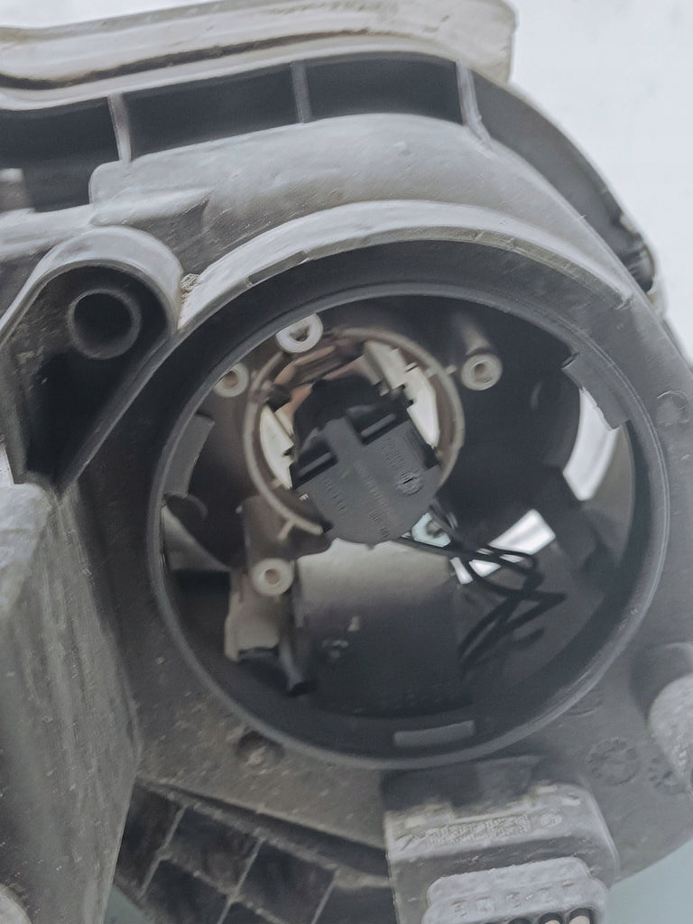 Frontscheinwerfer Mercedes-Benz W211 16259101 Links Scheinwerfer Headlight SCH7852477924bw