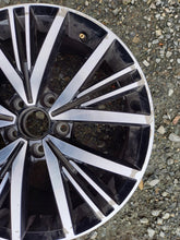 Load image into Gallery viewer, 1x Alufelge 17 Zoll 7.0" 5x112 54ET Glanz Silber 5K0601025AS VW Rim Wheel FEL2555783518td