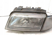 Load image into Gallery viewer, Frontscheinwerfer Audi A4 1307022194 1305235256 Ein Stück (Rechts oder Links)