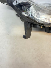 Laden Sie das Bild in den Galerie-Viewer, Frontscheinwerfer Ford C Max F1CB-13W029-CC LED Rechts Scheinwerfer Headlight SCH2773484507ne