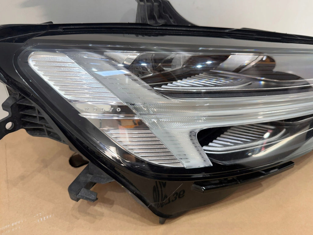 Frontscheinwerfer Volvo V60 II S60 III 32347007 LED Rechts Headlight SCH1784611996xe