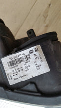 Laden Sie das Bild in den Galerie-Viewer, Frontscheinwerfer Saab 93 II 1EL01031702 Xenon Rechts Scheinwerfer Headlight