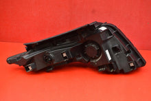 Laden Sie das Bild in den Galerie-Viewer, Frontscheinwerfer Hyundai Tucson N792263020 Links Scheinwerfer Headlight