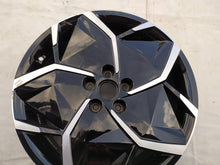 Load image into Gallery viewer, 1x Alufelge 19 Zoll 7.5&quot; 5x114.3 52910-G1130 Hyundai Ioniq 5 Rim Wheel