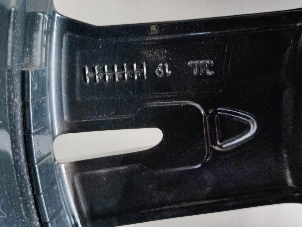 1x Alufelge 19 Zoll 8.0" 5x112 39ET Glanz Schwarz 4K0071499 Audi A6 C8 Rim Wheel FEL2430933329ok