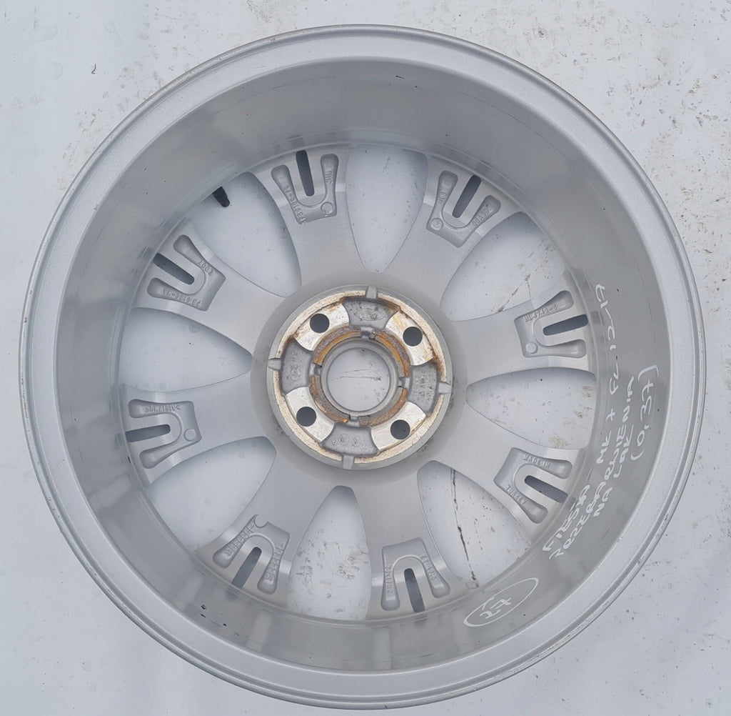 1x Alufelge 17 Zoll 7.0" 4x108 47,5ET Glanz Silber Ford Fiesta Rim Wheel FEL5752676371qg