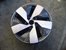Laden Sie das Bild in den Galerie-Viewer, 1x Alufelge 17 Zoll 7.5" 5x112 3J0601025K VW Passat Rim Wheel FEL5418210642lo