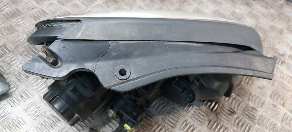 Frontscheinwerfer Kia Carens III Ein Satz Scheinwerfer Headlight