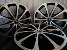 Laden Sie das Bild in den Galerie-Viewer, 4x Alufelge 17 Zoll 6.5" 5x112 44ET Glanz Schwarz A1774010300 Mercedes-Benz Gla FEL2714201343wx