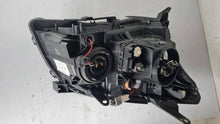 Laden Sie das Bild in den Galerie-Viewer, Frontscheinwerfer Toyota Avensis E1313388 20B738111424 Links Headlight SCH7600556307qr